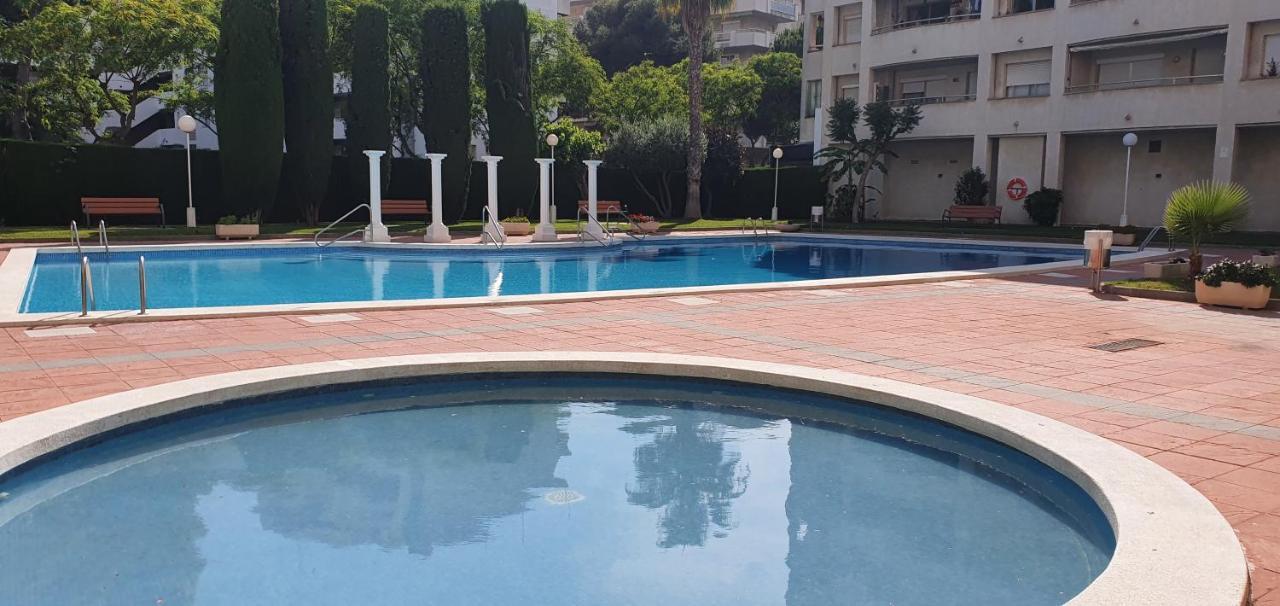 Bonito Apartamento Cerca De La Playa Salou Kültér fotó